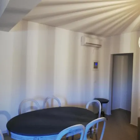 Apartamento Aeolia Caristo